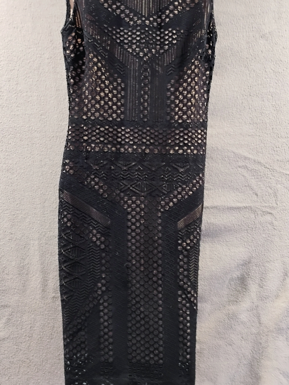 Black Lace Midi Dress - Sleek Sleeveless Design
